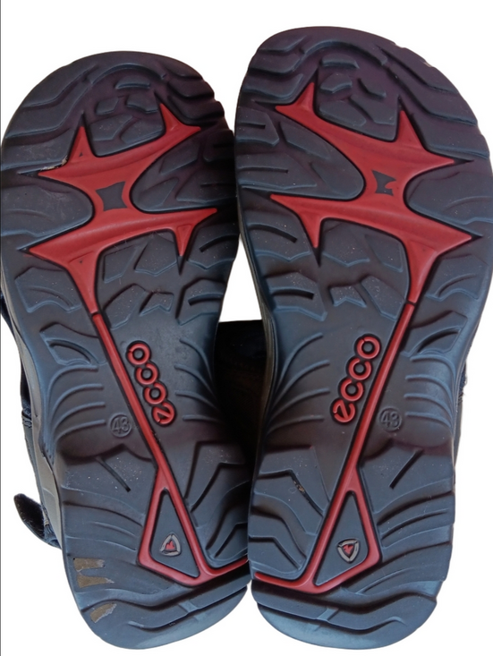 ECCO Sandals Yucatan Sport Strappy Rugged Hiking  Black & Gray Men\'s 43 US 9.5 main image 5